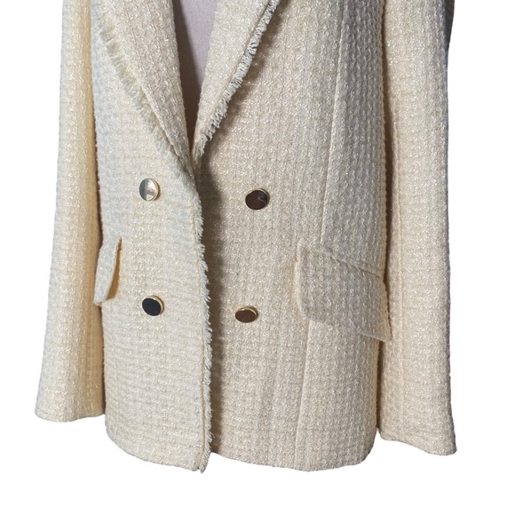 NWOT River Island Cream Boucle w/ Gold Buttons Blazer/Jacket size US 6 - Picture 8 of 16